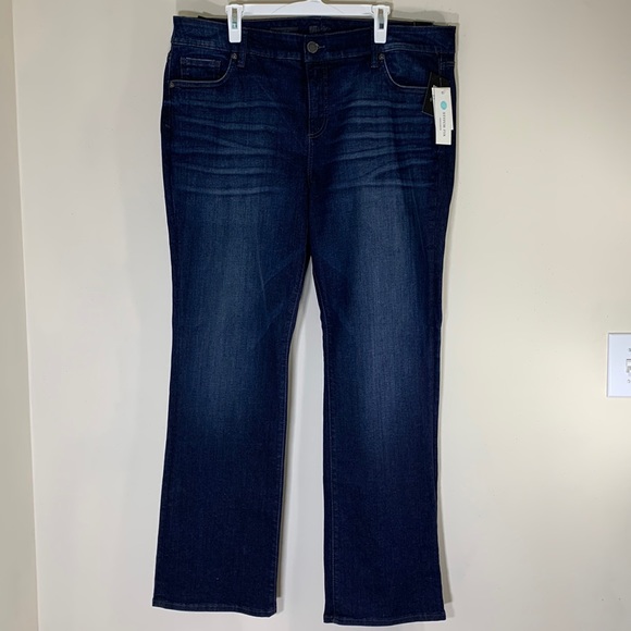 Kut from the Kloth Denim - NWT. KUT from the Kloth x Stitch Fix Baby Bootcut Jeans Women’s Plus-22W.